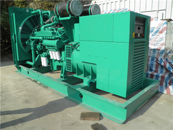 泸西发电机租赁-厂家给大家介绍发电机失磁现象
