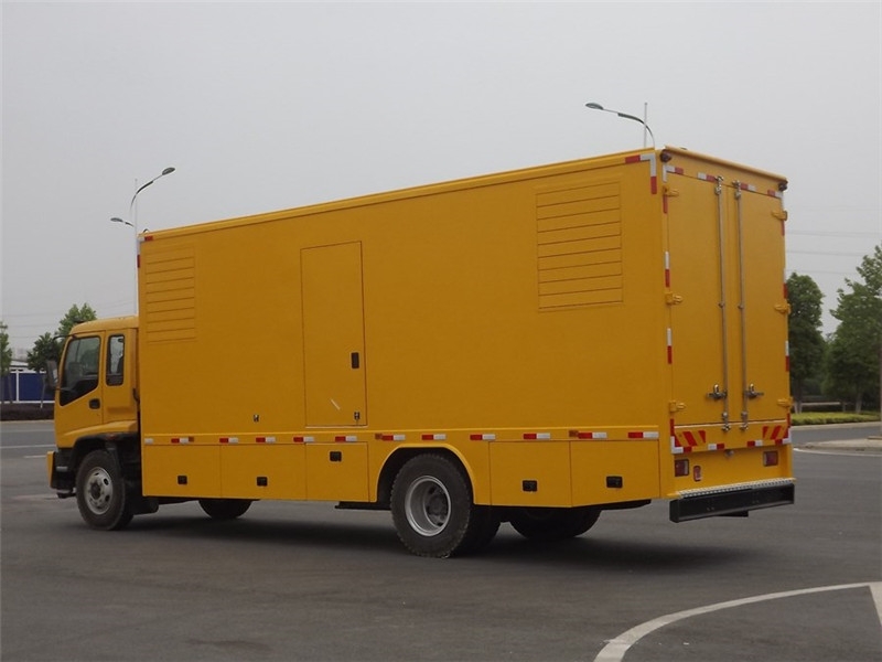 泸西发电车出租- 柴油发电机油箱怎么清洗