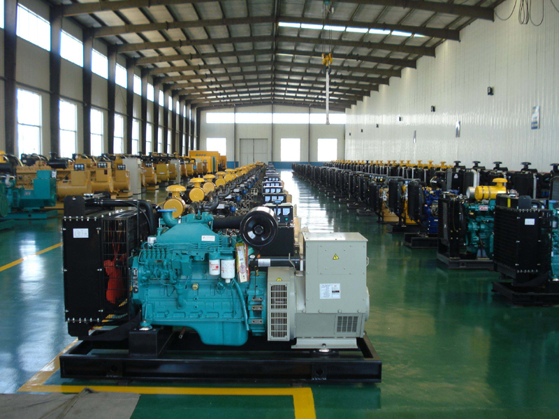 泸西租赁发电机-柴油发电机组冒蓝烟、冒黑烟、冒白烟故障分析