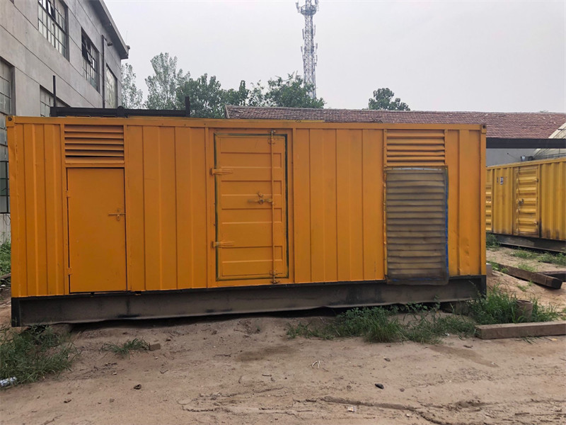 泸西柴油发电机如何判断新机油是否已经完全充满机油滤清器?