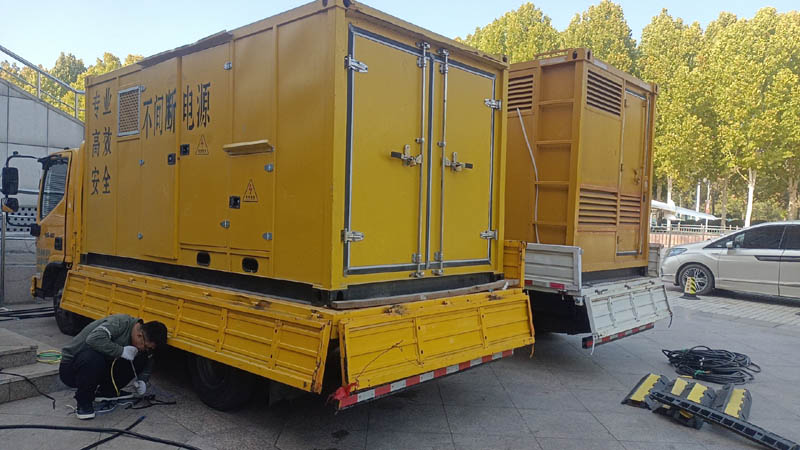 泸西柴油发电机组和UPS电源配合使用时的注意事项